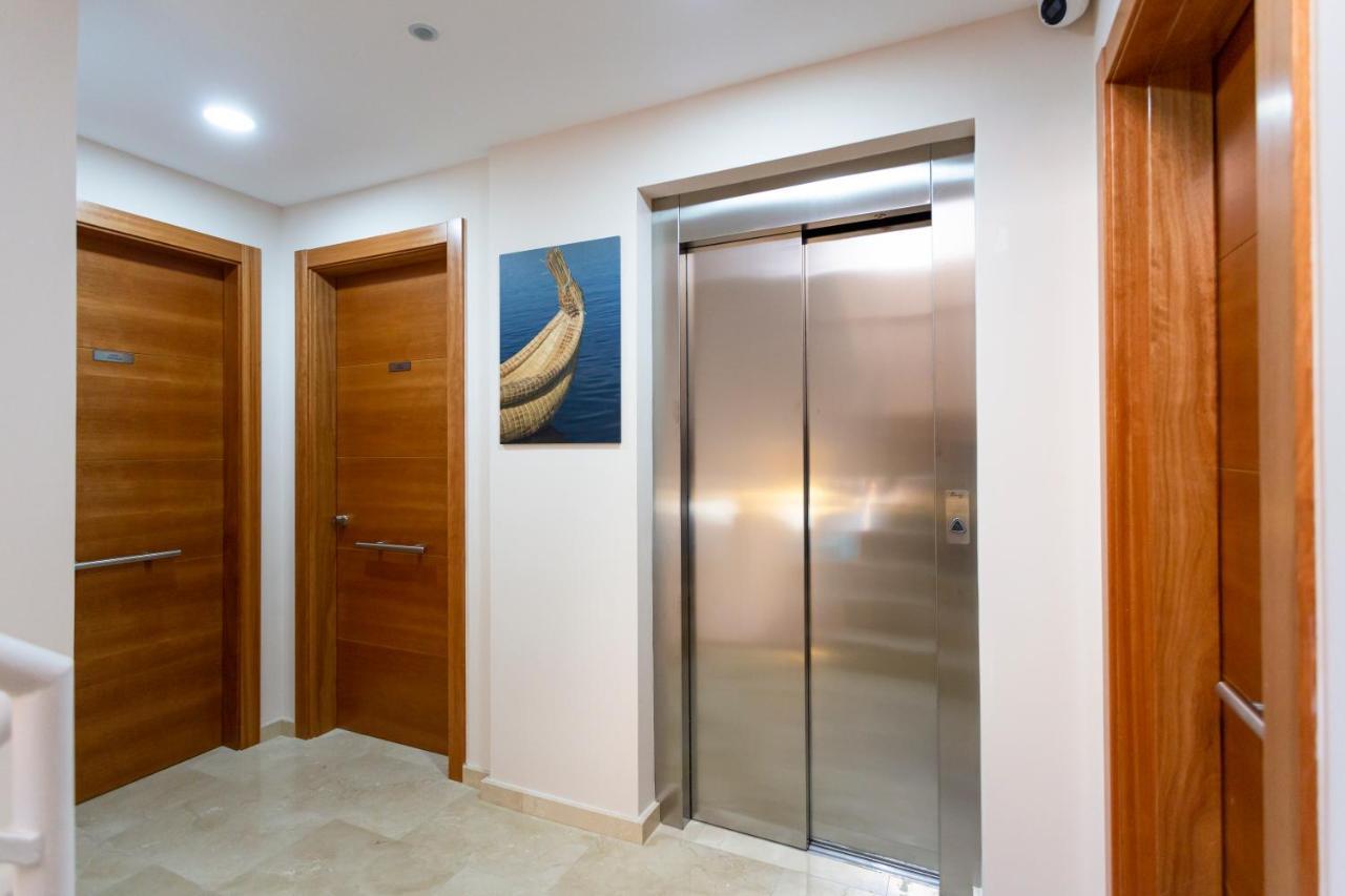 8 Lacus Duplex 오스피탈레트 데 요브레가트 외부 사진